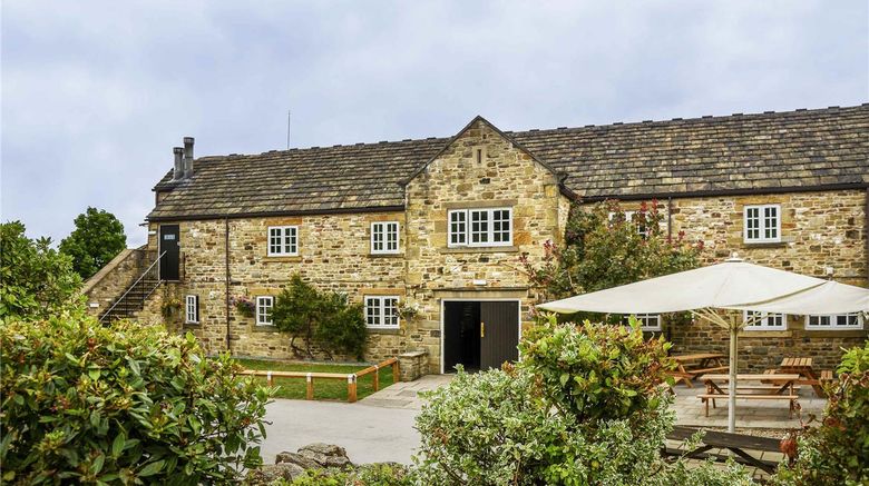 <b>Mercure Barnsley Tankersley Exterior</b>. Images powered by <a href="https://iceportal.shijigroup.com/" title="IcePortal" target="_blank">IcePortal</a>.