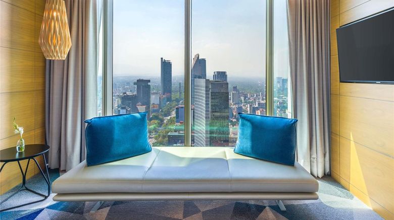 <b>Sofitel Mexico City Reforma Room</b>. Images powered by <a href="https://iceportal.shijigroup.com/" title="IcePortal" target="_blank">IcePortal</a>.
