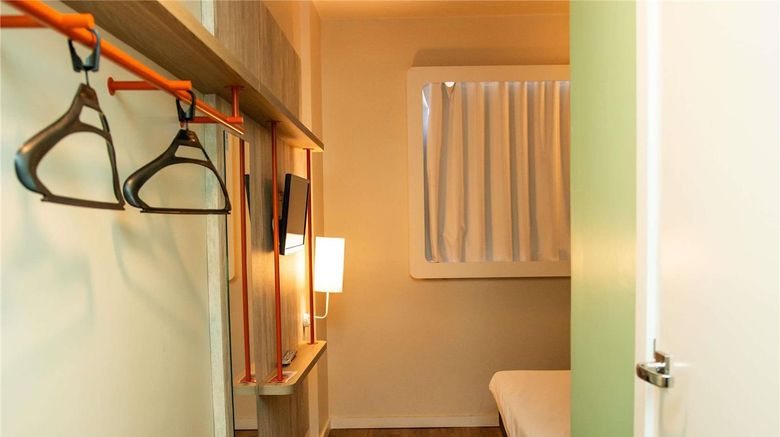 <b>Ibis Budget Itaperuna Room</b>. Images powered by <a href="https://iceportal.shijigroup.com/" title="IcePortal" target="_blank">IcePortal</a>.