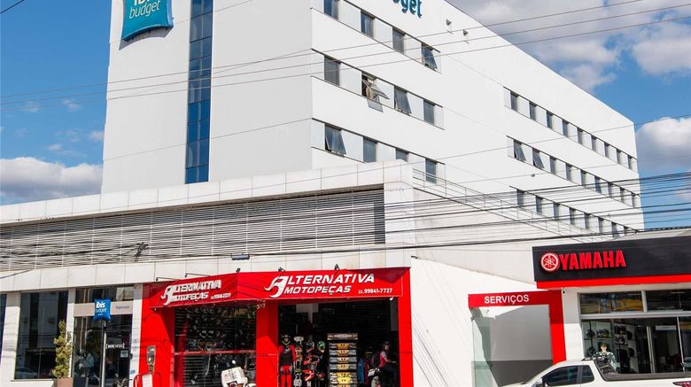 <b>Ibis Budget Itaperuna Exterior</b>. Images powered by <a href="https://iceportal.shijigroup.com/" title="IcePortal" target="_blank">IcePortal</a>.