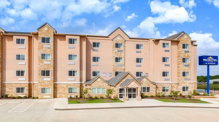 Microtel Inn & Suites College Station Exterior