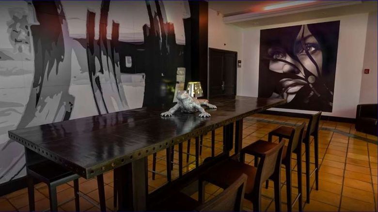 <b>Hotel Arles Plaza Restaurant</b>. Images powered by <a href="https://iceportal.shijigroup.com/" title="IcePortal" target="_blank">IcePortal</a>.