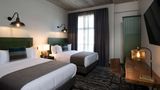 Cantilever Hotel Trademark Collection Room