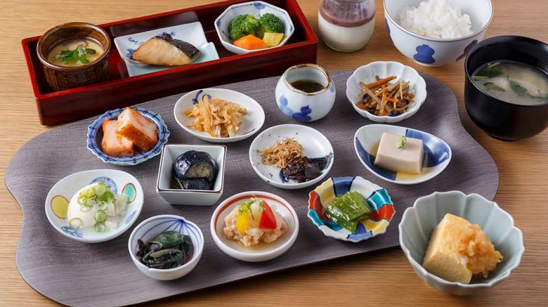 <b>Mitsui Garden Hotel Nihonbashi Premier Restaurant</b>. Images powered by <a href="https://iceportal.shijigroup.com/" title="IcePortal" target="_blank">IcePortal</a>.