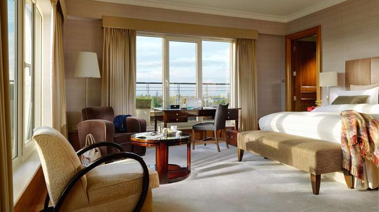 <b>Herbert Park Hotel Suite</b>. Images powered by <a href="https://iceportal.shijigroup.com/" title="IcePortal" target="_blank">IcePortal</a>.
