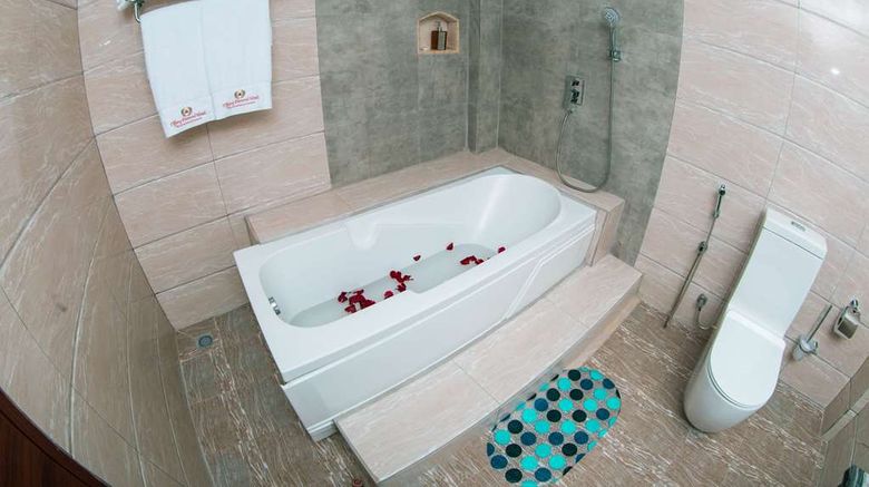 <b>Tiffany Diamond Hotel Makunganya Room</b>. Images powered by <a href="https://iceportal.shijigroup.com/" title="IcePortal" target="_blank">IcePortal</a>.