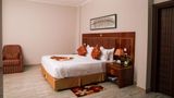 Tiffany Diamond Hotel Makunganya Room
