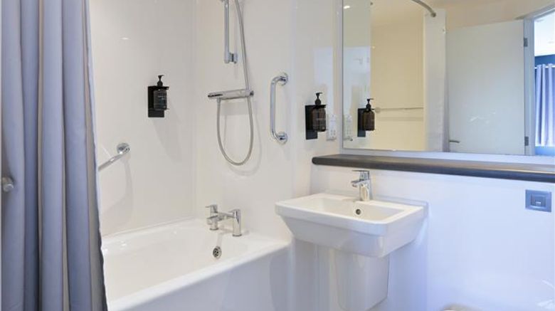 <b>Travelodge Walsall Room</b>. Images powered by <a href="https://iceportal.shijigroup.com/" title="IcePortal" target="_blank">IcePortal</a>.