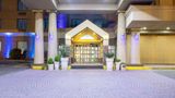 Days Hotel by Wyndham North Bergen Exterior