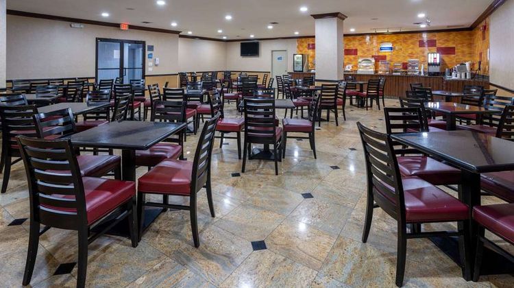 Days Hotel by Wyndham North Bergen Restaurant