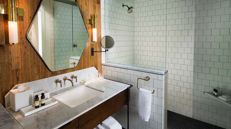 <b>Thompson Nashville by Hyatt Room</b>. Images powered by <a href="https://iceportal.shijigroup.com/" title="IcePortal" target="_blank">IcePortal</a>.