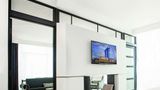 <b>Thompson Nashville Suite</b>. Images powered by <a href="https://iceportal.shijigroup.com/" title="IcePortal" target="_blank">IcePortal</a>.