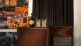 <b>Thompson Nashville Room</b>. Images powered by <a href="https://iceportal.shijigroup.com/" title="IcePortal" target="_blank">IcePortal</a>.