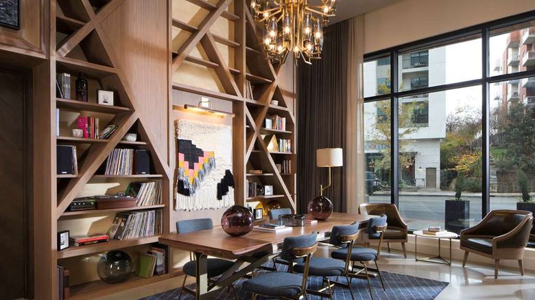 <b>Thompson Nashville by Hyatt Lobby</b>. Images powered by <a href="https://iceportal.shijigroup.com/" title="IcePortal" target="_blank">IcePortal</a>.