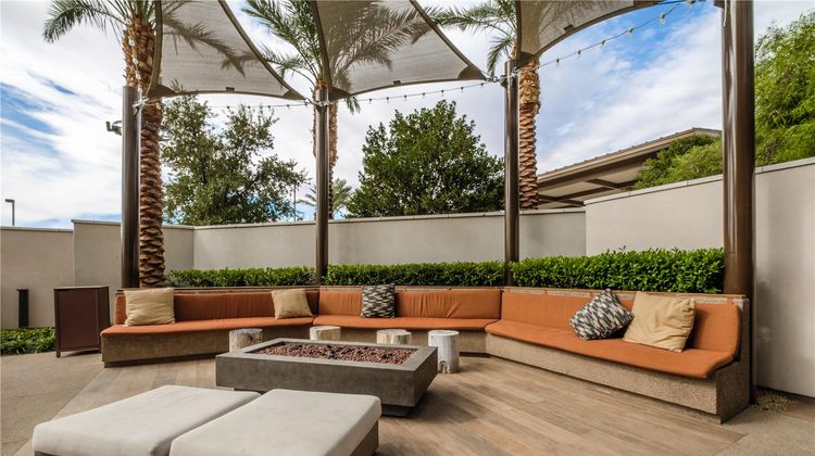 Hyatt Place Las Vegas Silverton Village Pool