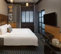 Gild Hall - A Thompson Hotel Room