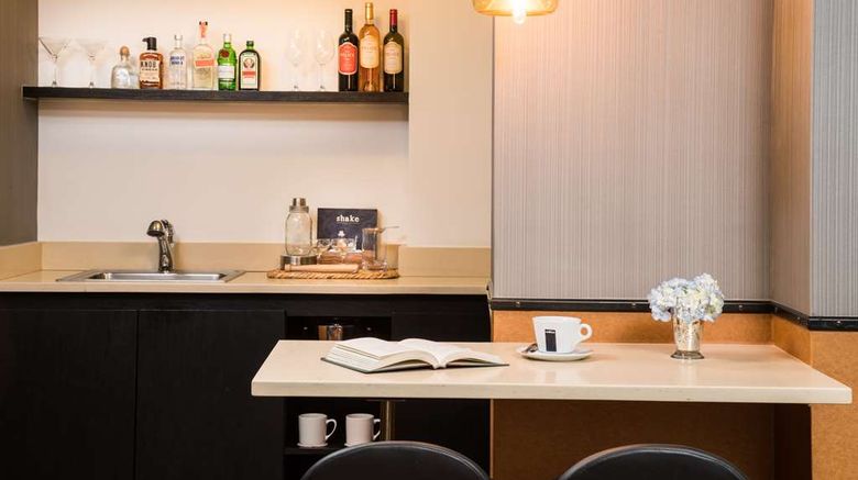<b>Gild Hall - A Thompson Hotel Suite</b>. Images powered by <a href="https://iceportal.shijigroup.com/" title="IcePortal" target="_blank">IcePortal</a>.