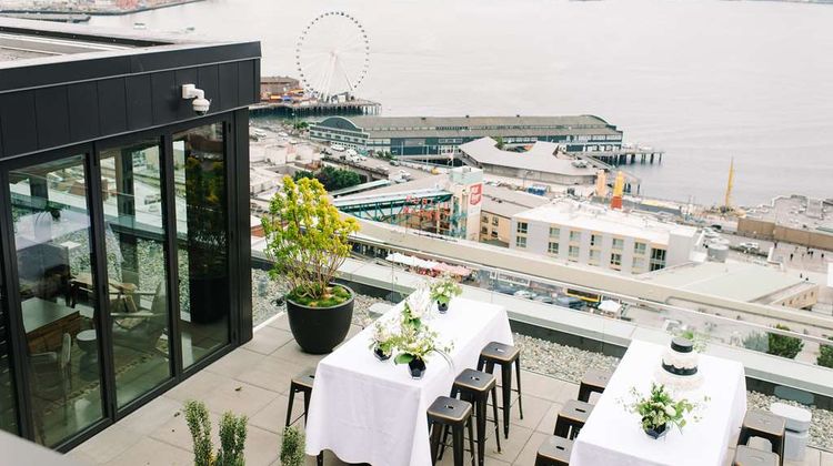 Thompson Seattle by Hyatt Restaurant