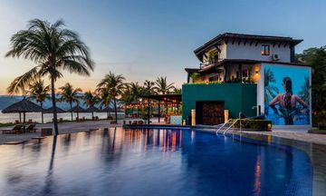 Thompson Zihuatanejo