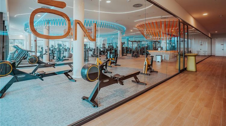 Higueron Hotel, Curio Collection Health