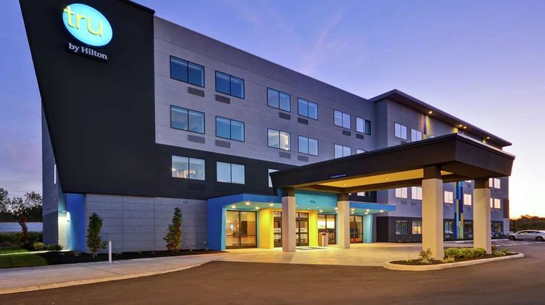 <b>Tru by Hilton Huber Heights Dayton Exterior</b>. Images powered by <a href="https://iceportal.shijigroup.com/" title="IcePortal" target="_blank">IcePortal</a>.