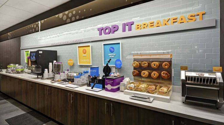 Tru by Hilton Huber Heights Dayton Restaurant