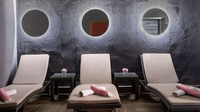 <b>DoubleTree by Hilton Istanbul Esentepe Recreation</b>. Images powered by <a href="https://iceportal.shijigroup.com/" title="IcePortal" target="_blank">IcePortal</a>.