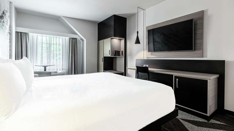 <b>DoubleTree by Hilton Quebec Other</b>. Images powered by <a href="https://iceportal.shijigroup.com/" title="IcePortal" target="_blank">IcePortal</a>.