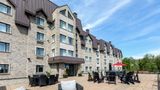 DoubleTree by Hilton Quebec Exterior