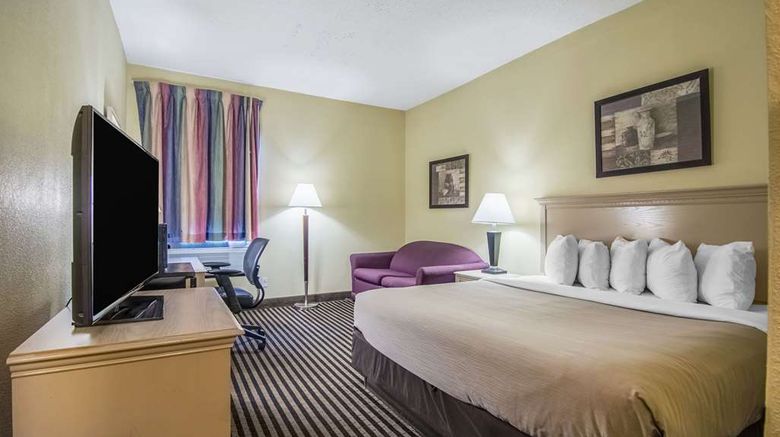 <b>Baymont by Wyndham North Myrtle Beach Room</b>. Images powered by <a href="https://iceportal.shijigroup.com/" title="IcePortal" target="_blank">IcePortal</a>.