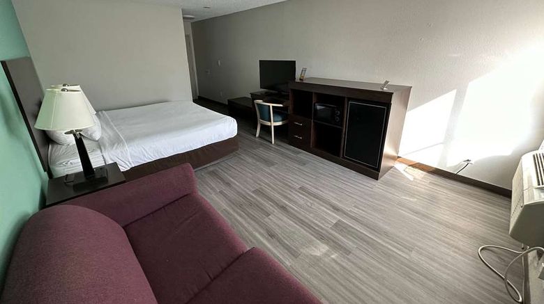 <b>Baymont by Wyndham North Myrtle Beach Room</b>. Images powered by <a href="https://iceportal.shijigroup.com/" title="IcePortal" target="_blank">IcePortal</a>.
