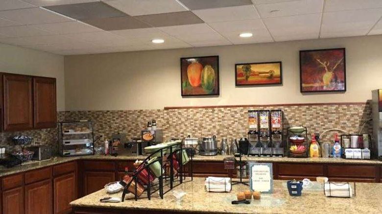 <b>Wingate by Wyndham Elkins Restaurant</b>. Images powered by <a href="https://iceportal.shijigroup.com/" title="IcePortal" target="_blank">IcePortal</a>.