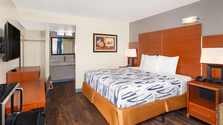 Travelodge by Wyndham Albuquerque West Room