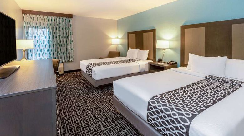 <b>La Quinta Inn & Suites by Wyndham Jonesboro Room</b>. Images powered by <a href="https://iceportal.shijigroup.com/" title="IcePortal" target="_blank">IcePortal</a>.