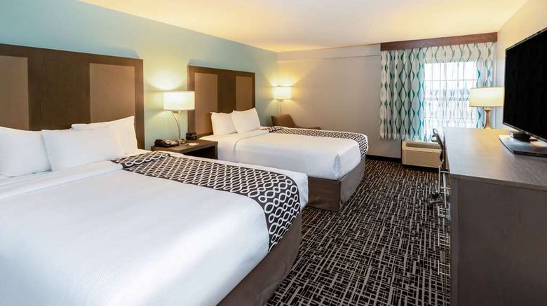 <b>La Quinta Inn & Suites by Wyndham Jonesboro Room</b>. Images powered by <a href="https://iceportal.shijigroup.com/" title="IcePortal" target="_blank">IcePortal</a>.