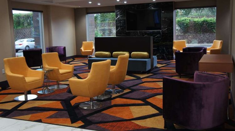 La Quinta Inn & Suites Branson Lobby