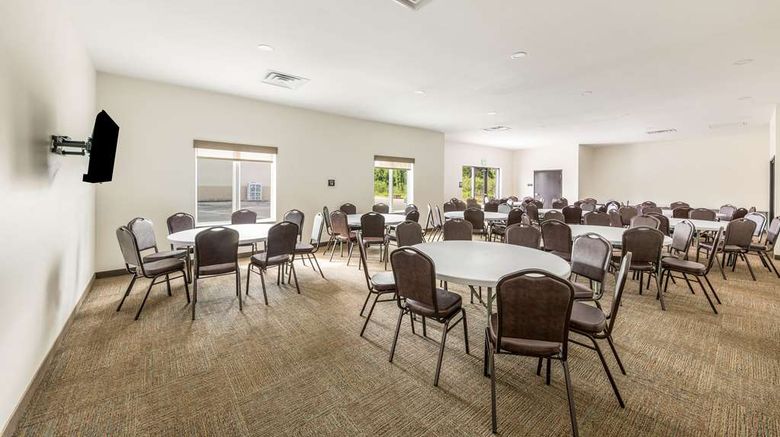 <b>Sleep Inn Baxley Meeting</b>. Images powered by <a href="https://iceportal.shijigroup.com/" title="IcePortal" target="_blank">IcePortal</a>.