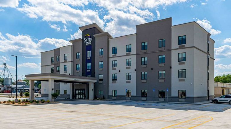 Sleep Inn Baxley Exterior. Images powered by <a href="https://iceportal.shijigroup.com" target="_blank" rel="noopener">Ice Portal</a>.