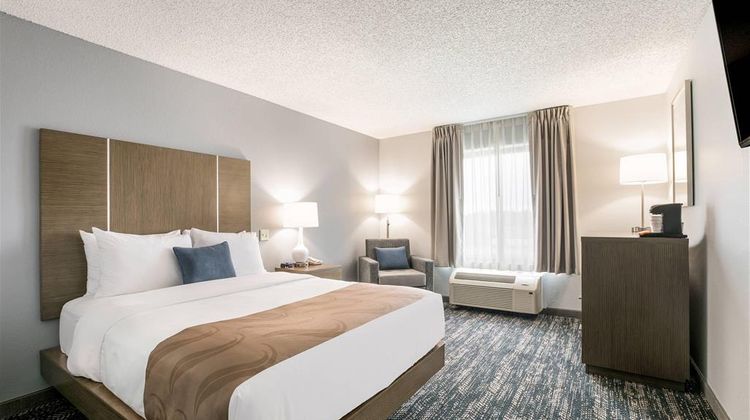 Quality Inn Marquette Room
