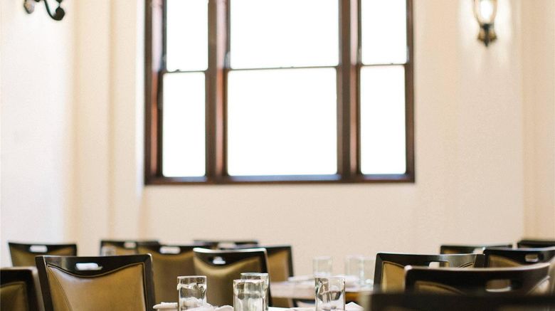 <b>The Esquire Hotel, an Ascend Collection Restaurant</b>. Images powered by <a href="https://iceportal.shijigroup.com/" title="IcePortal" target="_blank">IcePortal</a>.