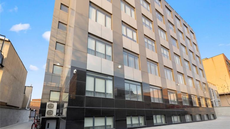 <b>Comfort Inn Prospect Park-Brooklyn Exterior</b>. Images powered by <a href="https://iceportal.shijigroup.com/" title="IcePortal" target="_blank">IcePortal</a>.