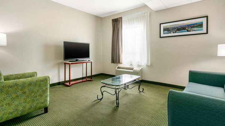 Quality Inn Monteagle Suite