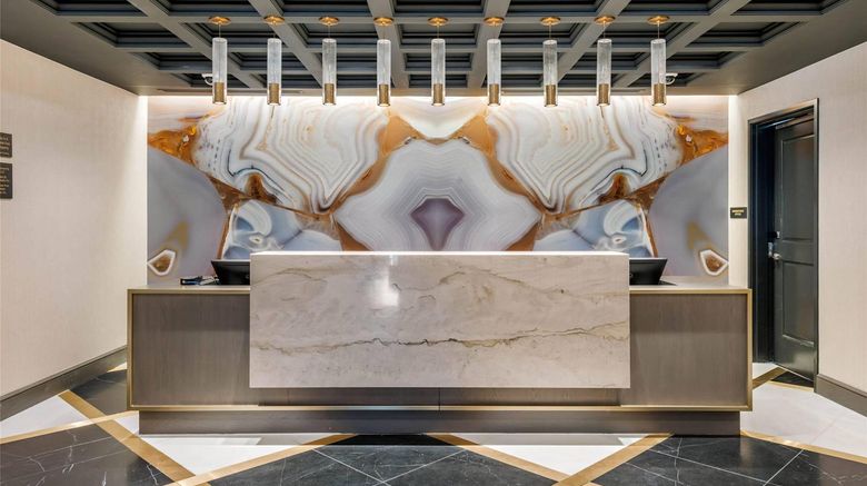 <b>Cambria Hotel Downtown Conv Center Lobby</b>. Images powered by <a href="https://iceportal.shijigroup.com/" title="IcePortal" target="_blank">IcePortal</a>.