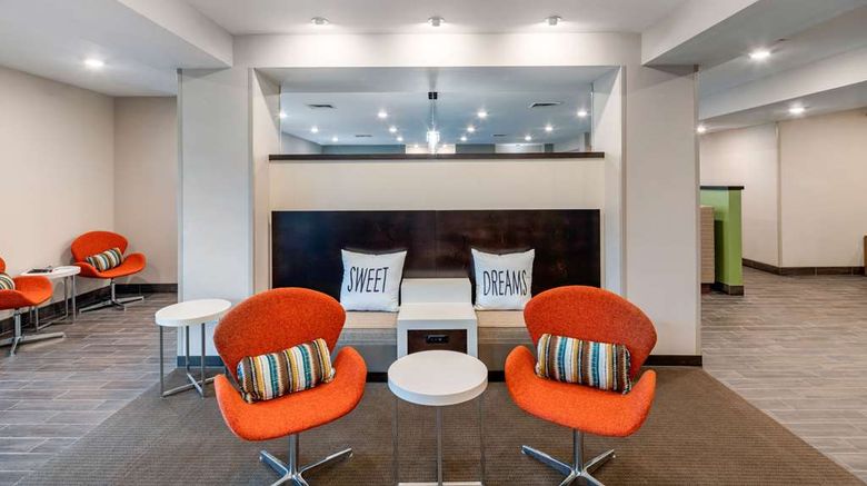 <b>MainStay Suites Spokane Lobby</b>. Images powered by <a href="https://iceportal.shijigroup.com/" title="IcePortal" target="_blank">IcePortal</a>.