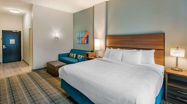 <b>MainStay Suites Spokane Suite</b>. Images powered by <a href="https://iceportal.shijigroup.com/" title="IcePortal" target="_blank">IcePortal</a>.