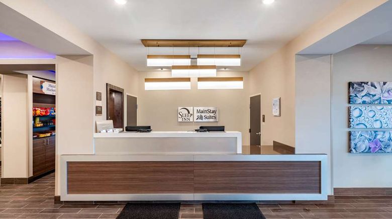 <b>MainStay Suites Spokane Lobby</b>. Images powered by <a href="https://iceportal.shijigroup.com/" title="IcePortal" target="_blank">IcePortal</a>.
