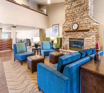 Comfort Inn Waukesha Milwaukee West Lobby