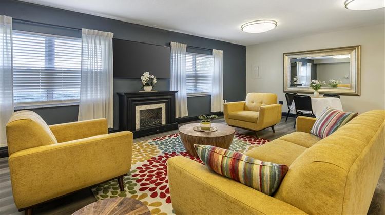 Orbit One Vacation Villas Lobby