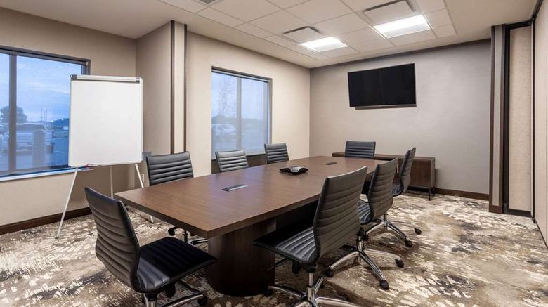 <b>Wingate by Wyndham Angola Meeting</b>. Images powered by <a href="https://iceportal.shijigroup.com/" title="IcePortal" target="_blank">IcePortal</a>.
