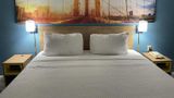 Days Inn by Wyndham Jersey City Room